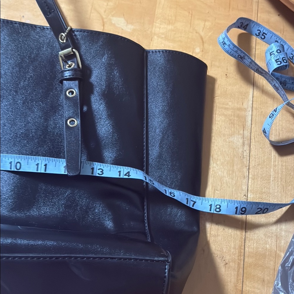 Big Buddha Elegant Black Leather Tote Bag - Picture 6 of 7